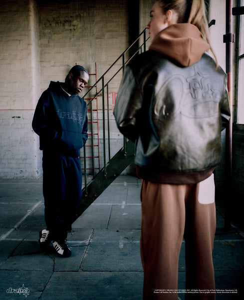 BLACK ON BLACK LINESTAR HOOD