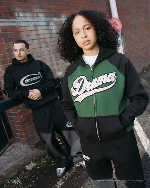 SCRIPT STUD HOOD (FOREST GREEN)