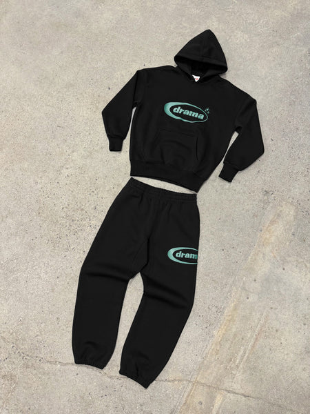 TIFF OVAL HOOD