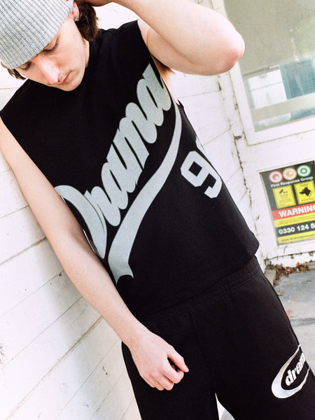 BLACK SCRIPT 98' CUT OFF VEST