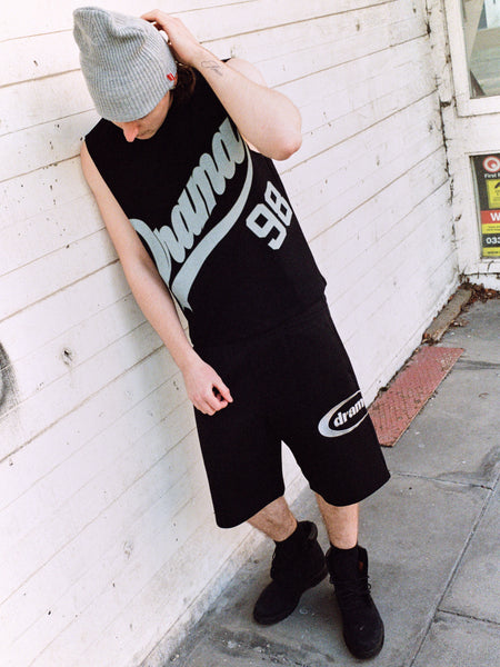 BLACK SCRIPT 98' CUT OFF VEST