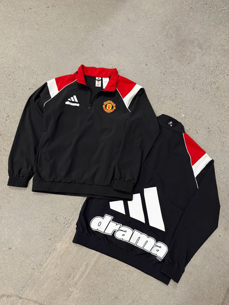 DRAMA X ADIDAS X UNITED HALF ZIP TOP