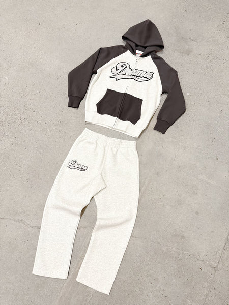 GREY N BLACK SCRIPT STUD BOTTOMS