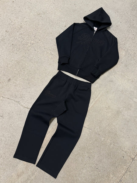 BLACK ON BLACK SCRIPT STUD BOTTOMS